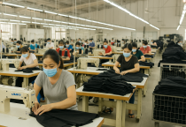 Gia công thời trang 'Made in Vietnam' bứt phá từ các xưởng ở TP.HCM